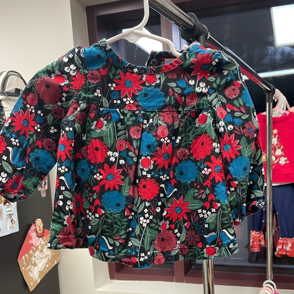 Carters 9m cute blouse, includes black leggings.